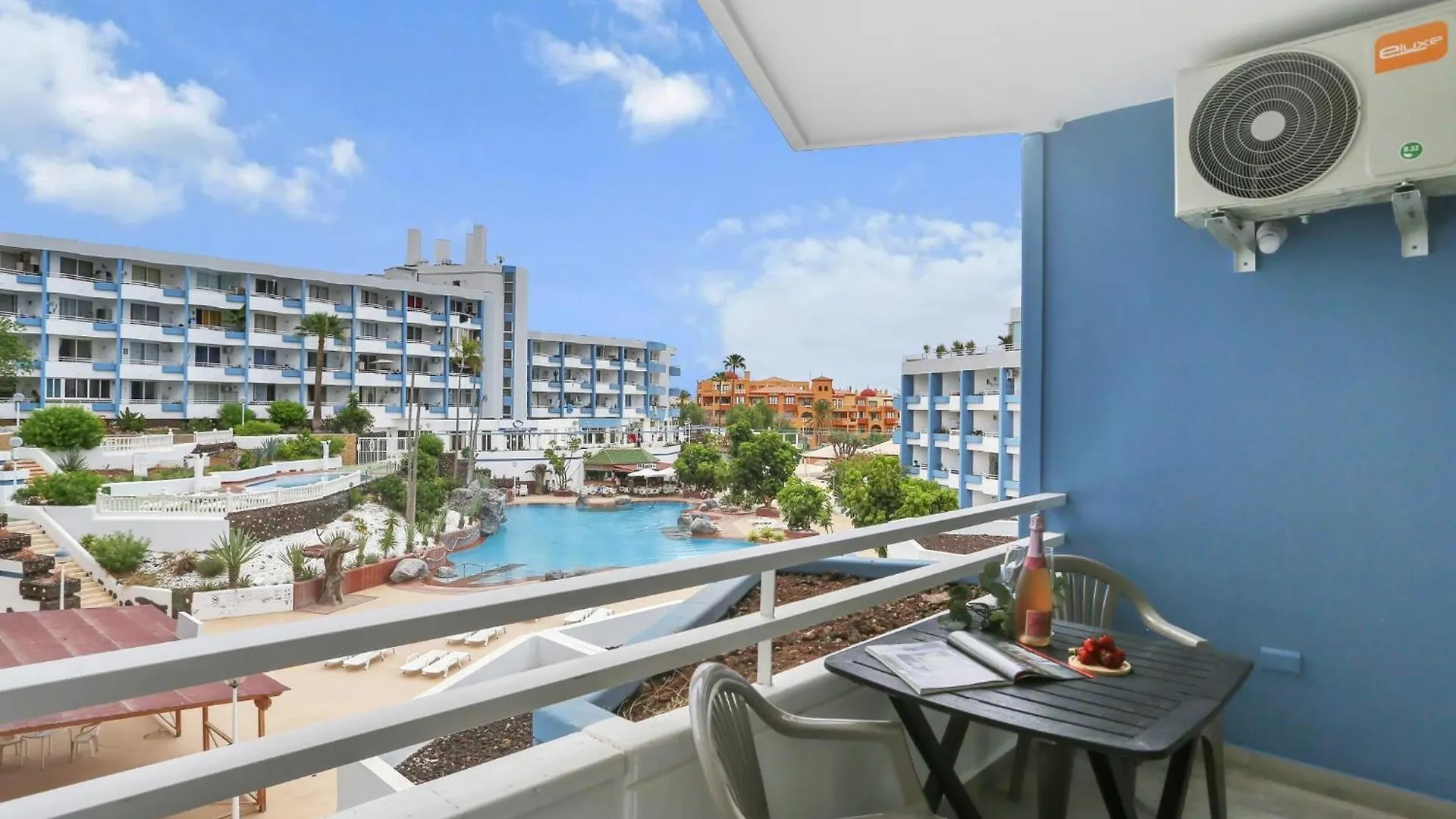 Green Holidays Studio, Pool, Air Con, Terrace Σαν Μιγκέλ ντε Αμπόνα